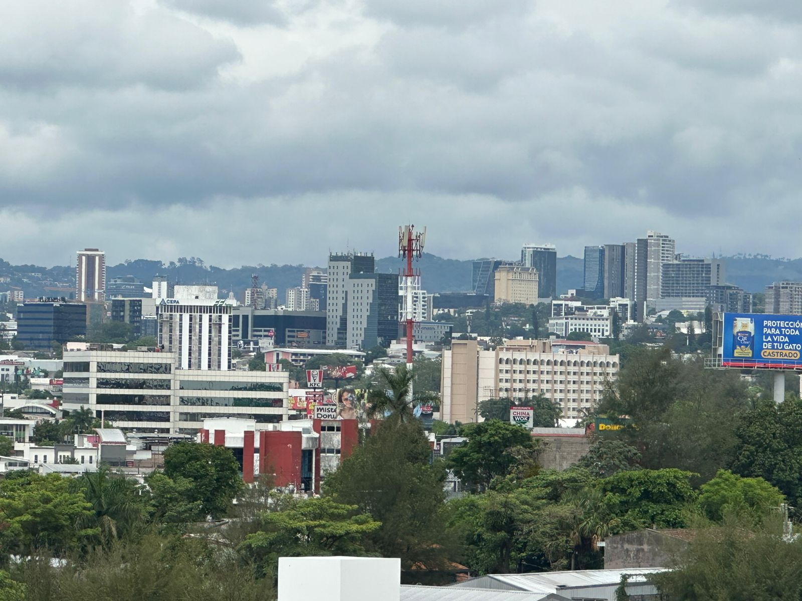 Vista Skyline San Salvador